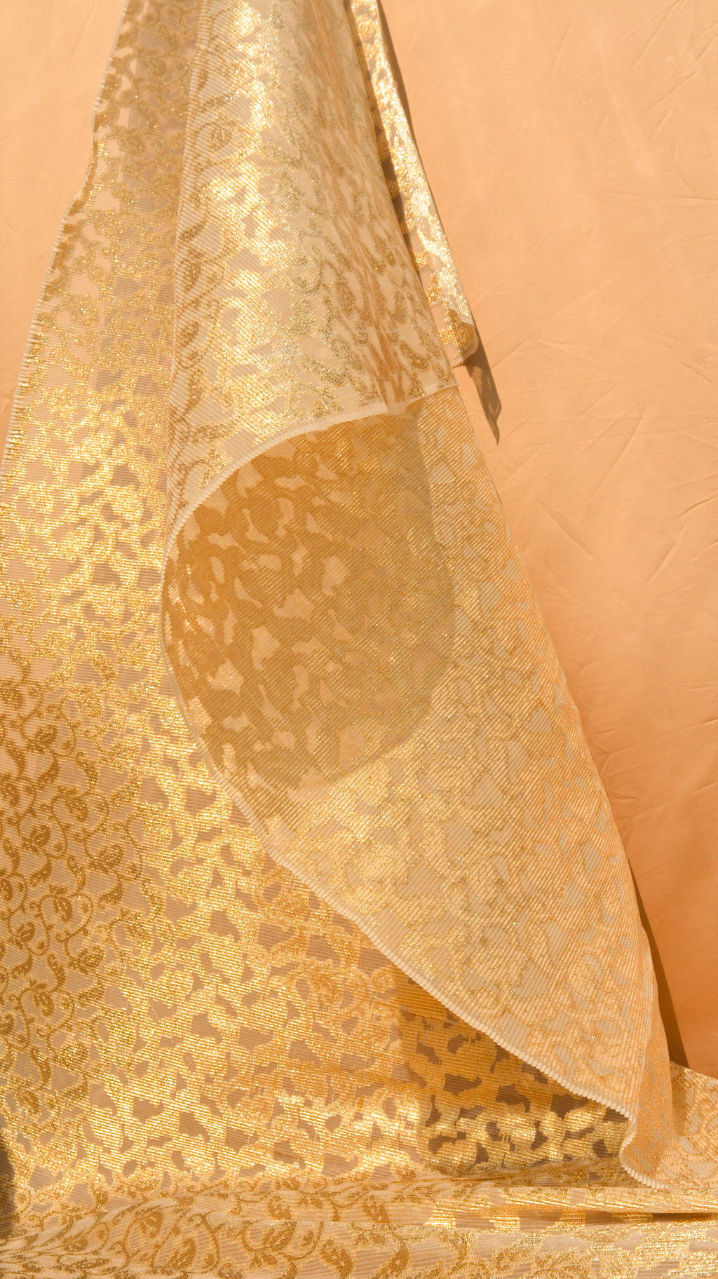 Lurex-Infused Plissé Crinkle Chiffon